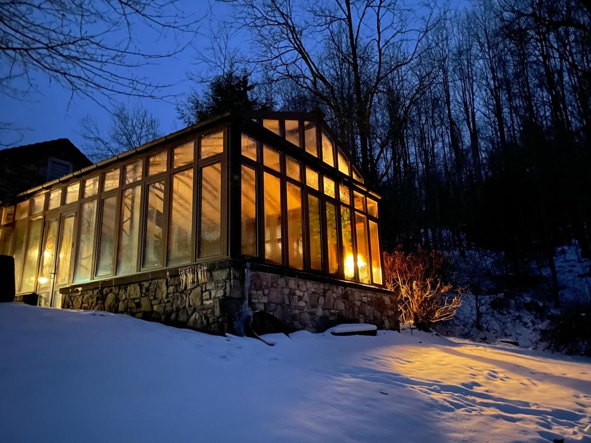 Oak Lodge Stahlstown Екстер'єр фото